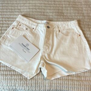 PARKE: white baggy shorts